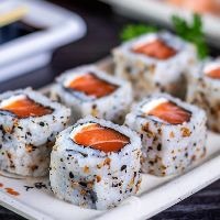 URAMAKI TRADICIONAL